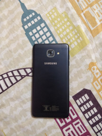 Samsung  galaxy j7 max