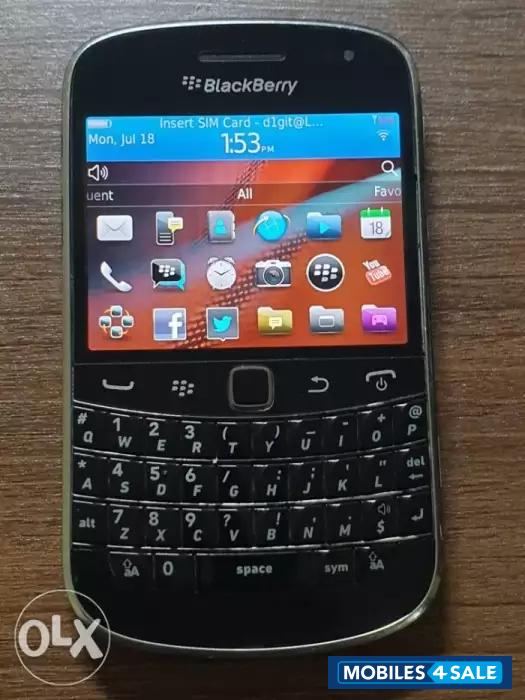 BlackBerry  Bold 9900