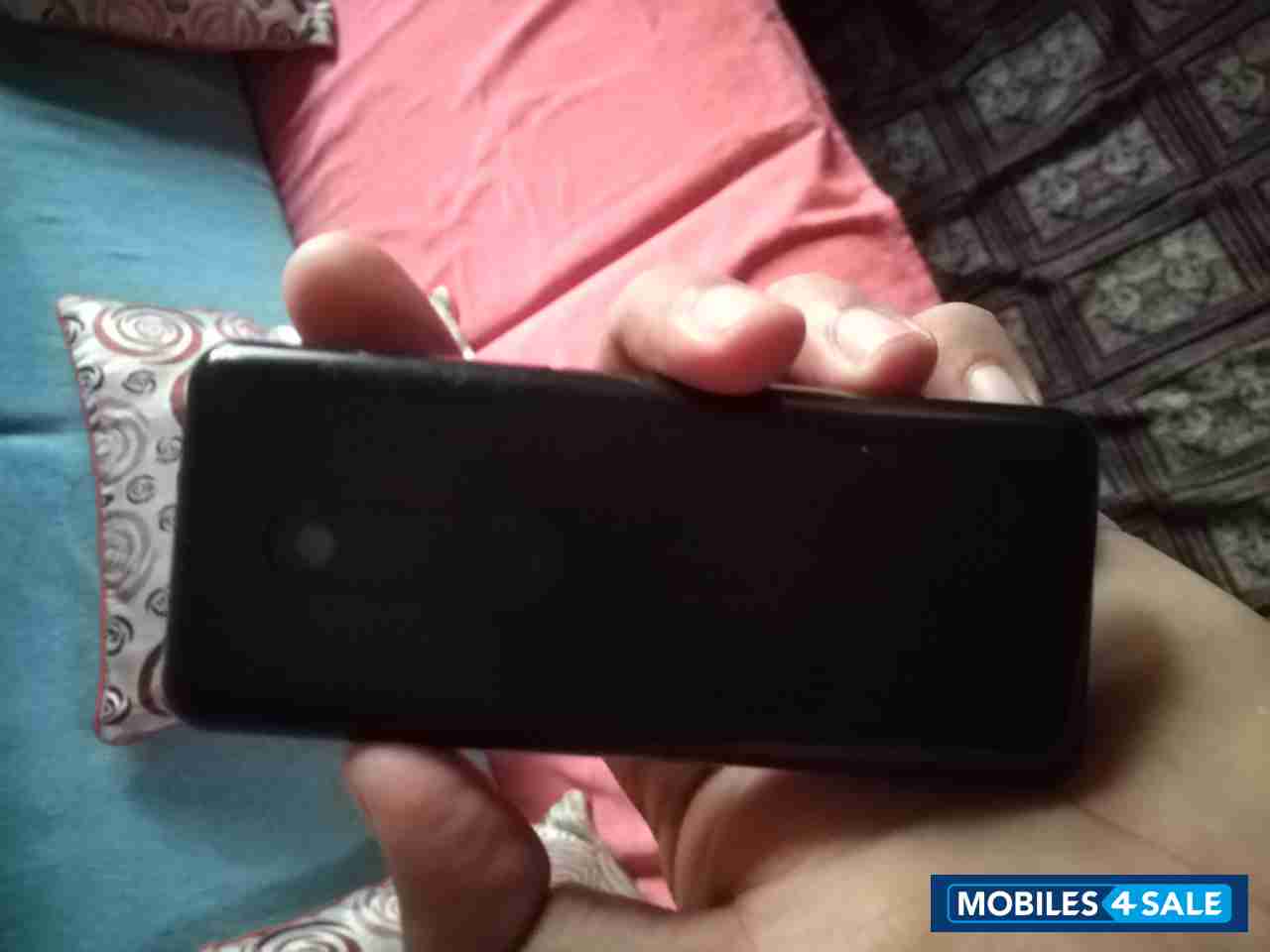 Black Nokia  206