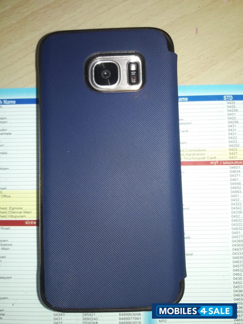 Samsung  Galaxy s7 gold