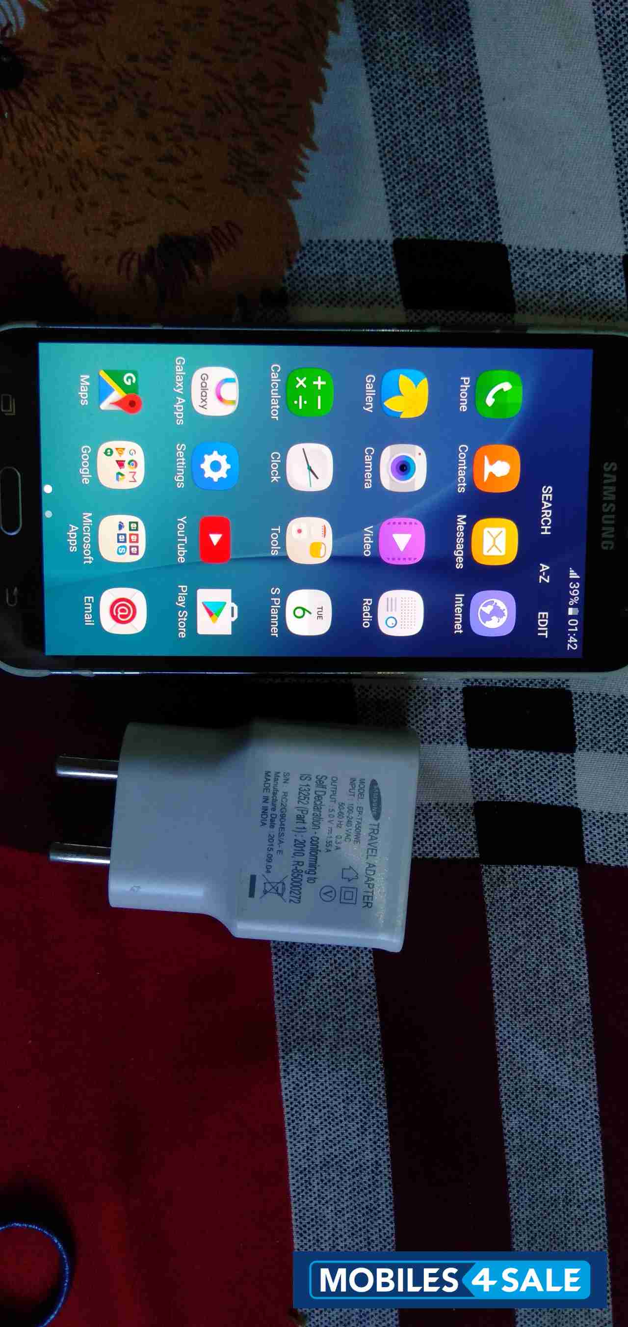 Samsung  J7 2015