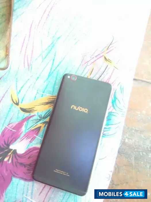 Black Gold ZTE  Nubia m2 lite