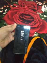 Black OnePlus  A6000