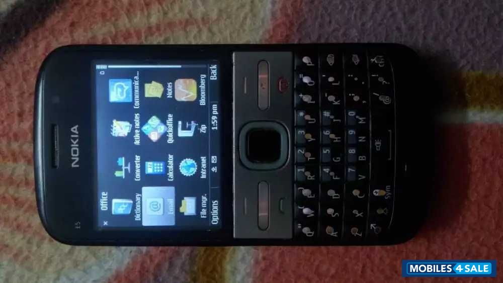 Nokia  E5