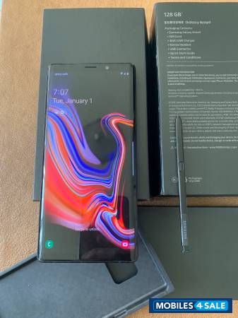 Black Samsung  Brand New Galaxy Note 9 with S-Pen (Midnight Black, 128 GB)