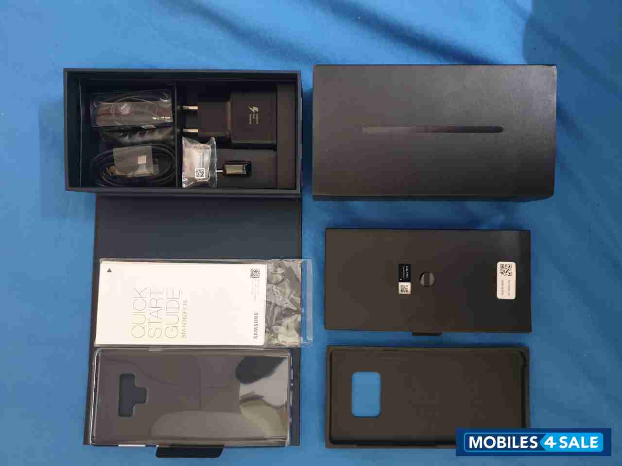 Black Samsung  Brand New Galaxy Note 9 with S-Pen (Midnight Black, 128 GB)