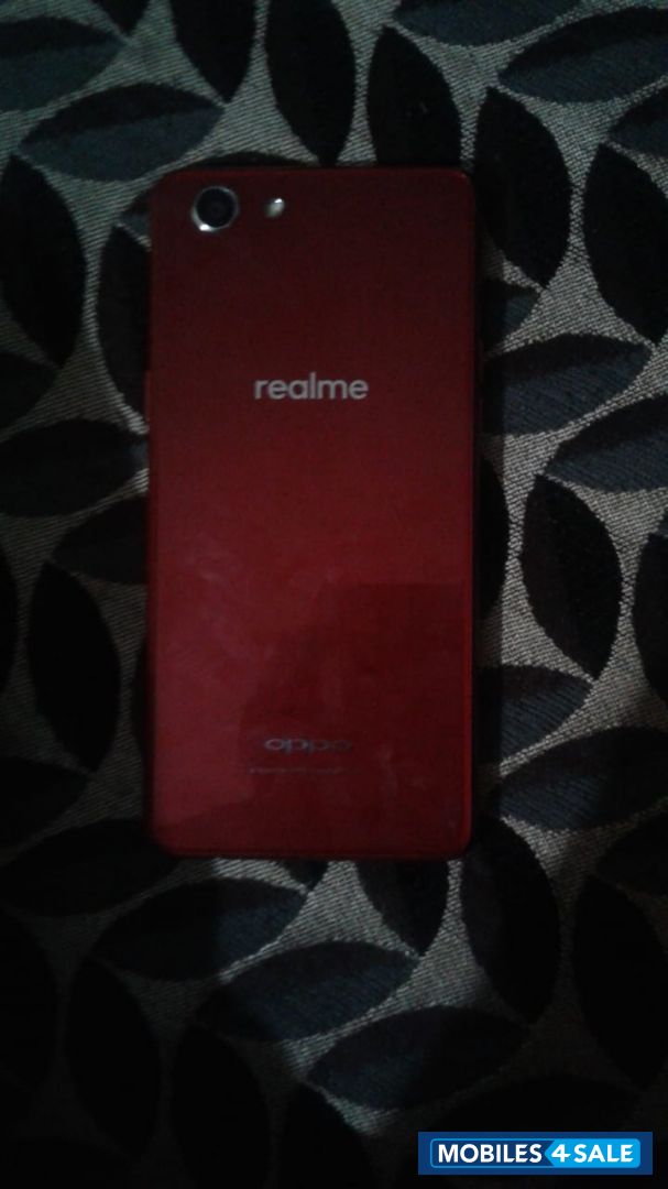 Red Realme