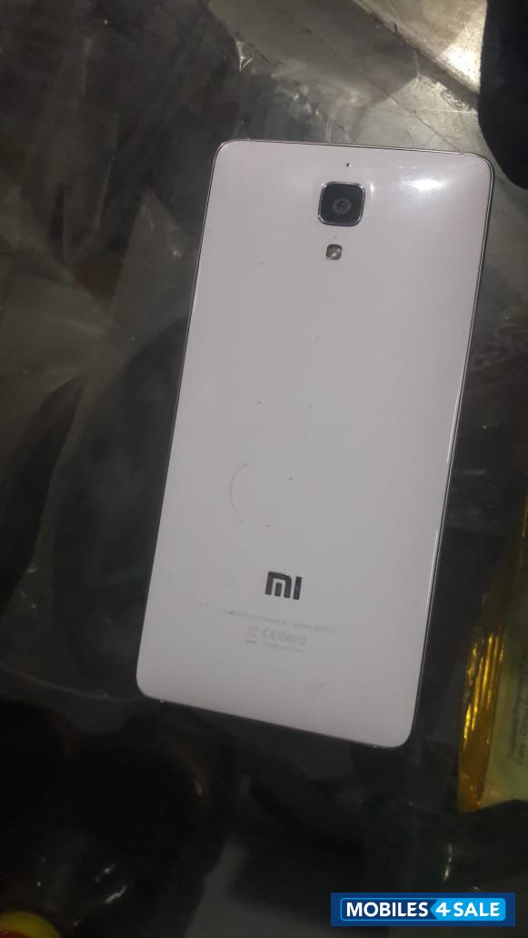 Mi-Fone  Mi4w