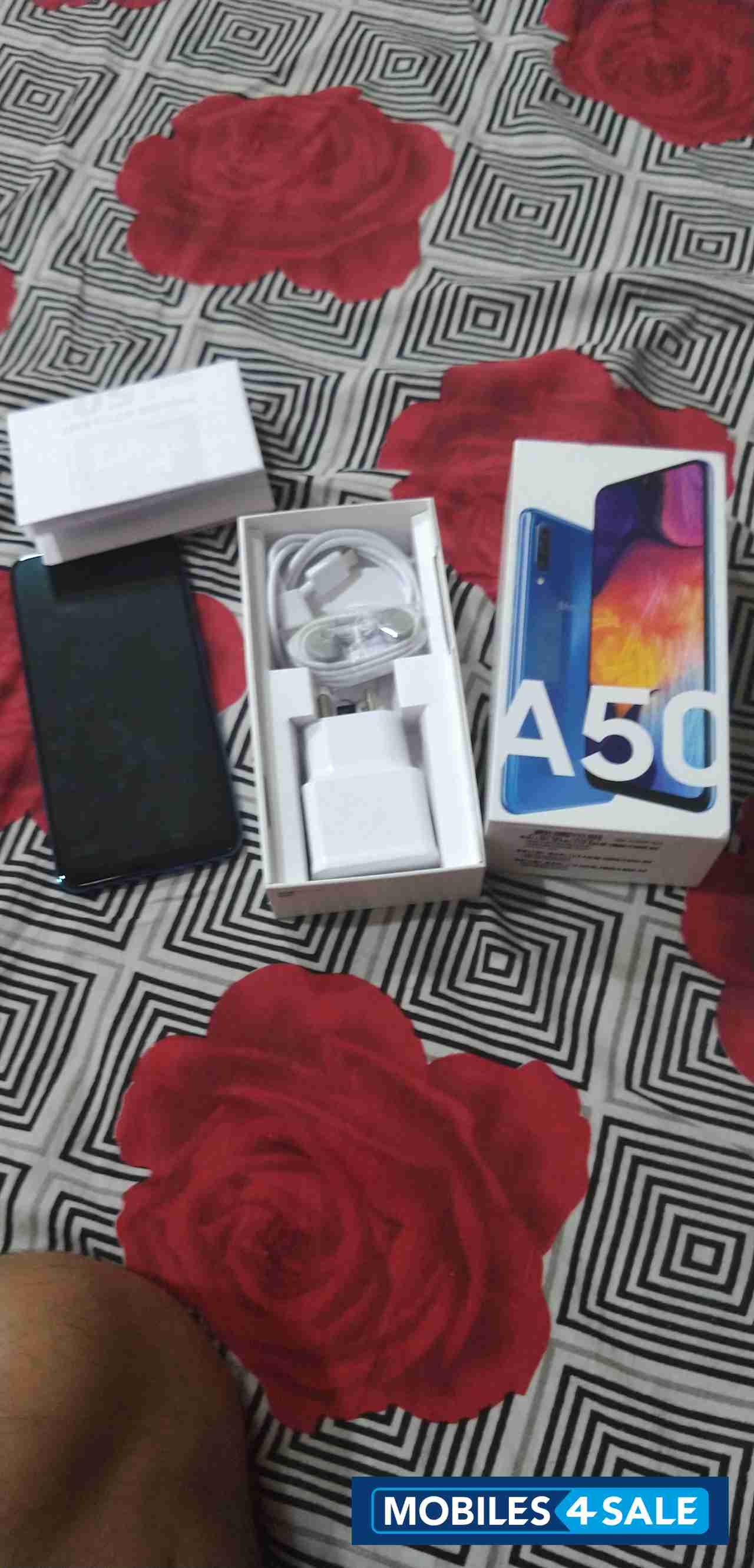 Samsung  A50