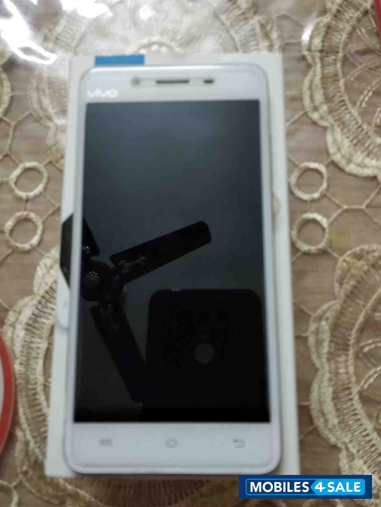 Vivo  Vivo V 3