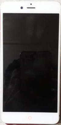 ZTE  Nubia Z11 mini S