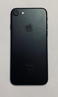 Apple  iPhone 7