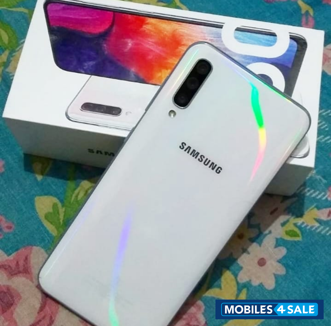 Samsung  A50