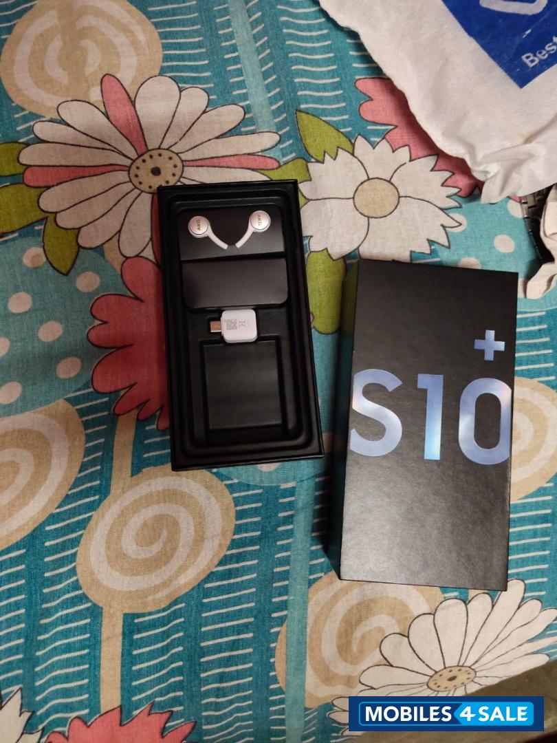 Blue Samsung  Galaxy s10 plus 8gb ram 128gb rom