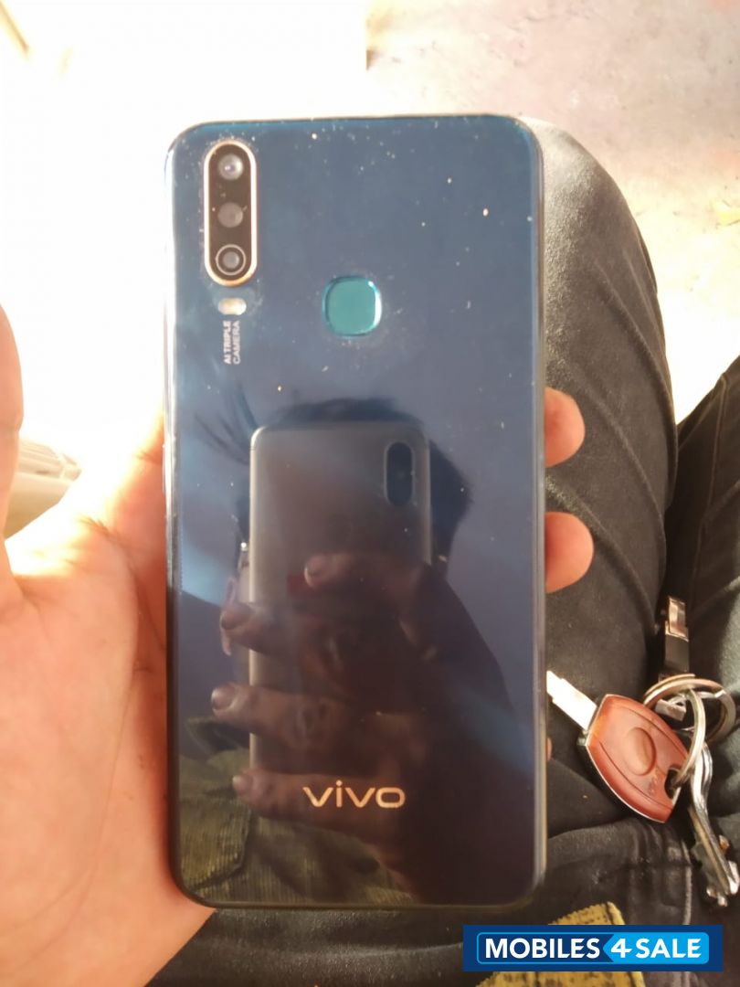 Blue Vivo  Vivo y17