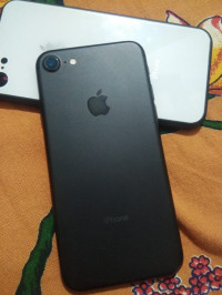 Apple  Iphone 7