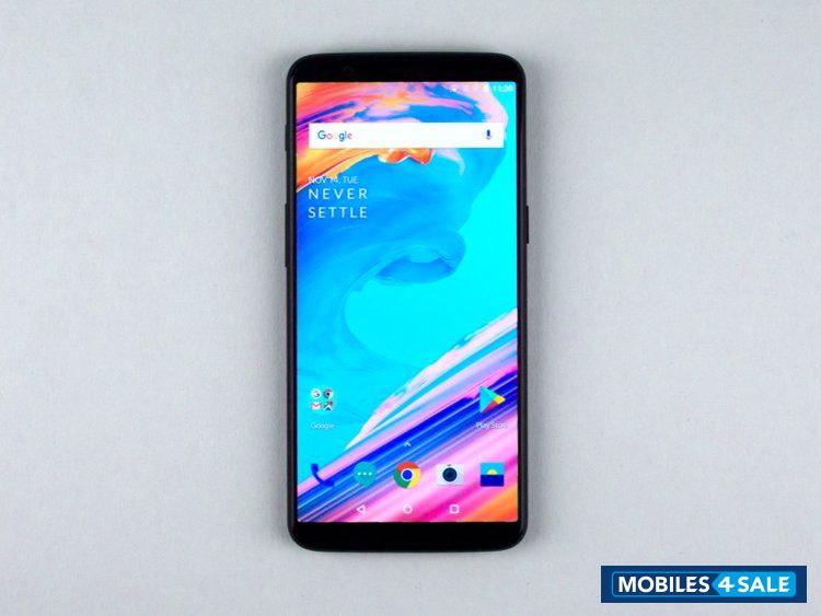 Black OnePlus  5T