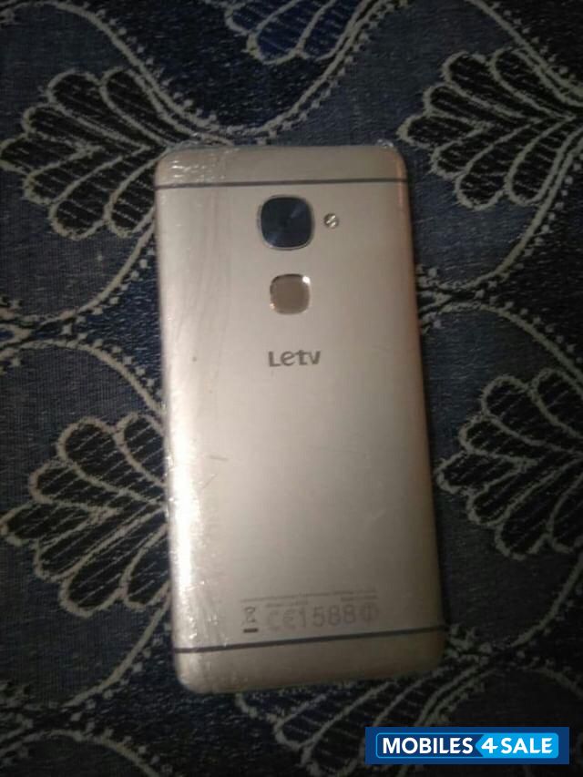 LeEco  Le 526