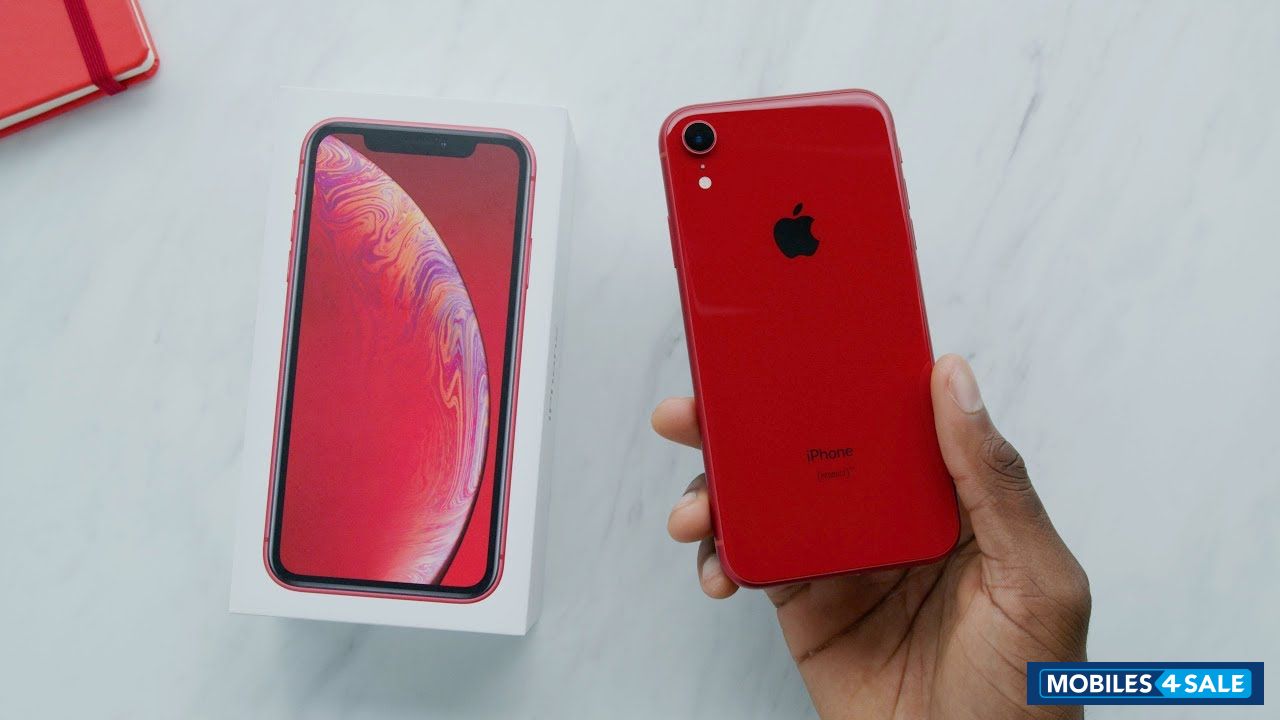 Red Apple  Iphone XR