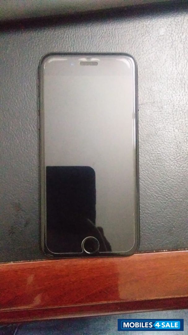 Apple  Iphone 7 32 gb matt black