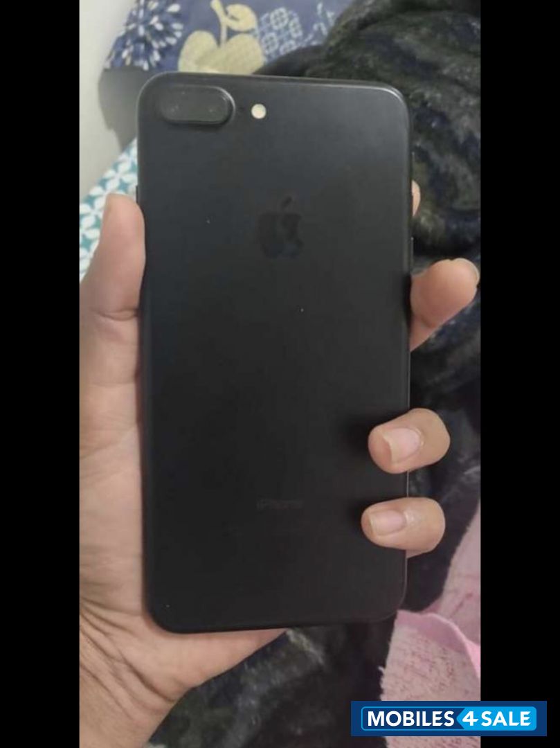 Jet Black Apple  iphone 7 plus 256gb jet black