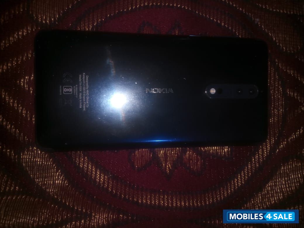 Nokia  Nokia 8