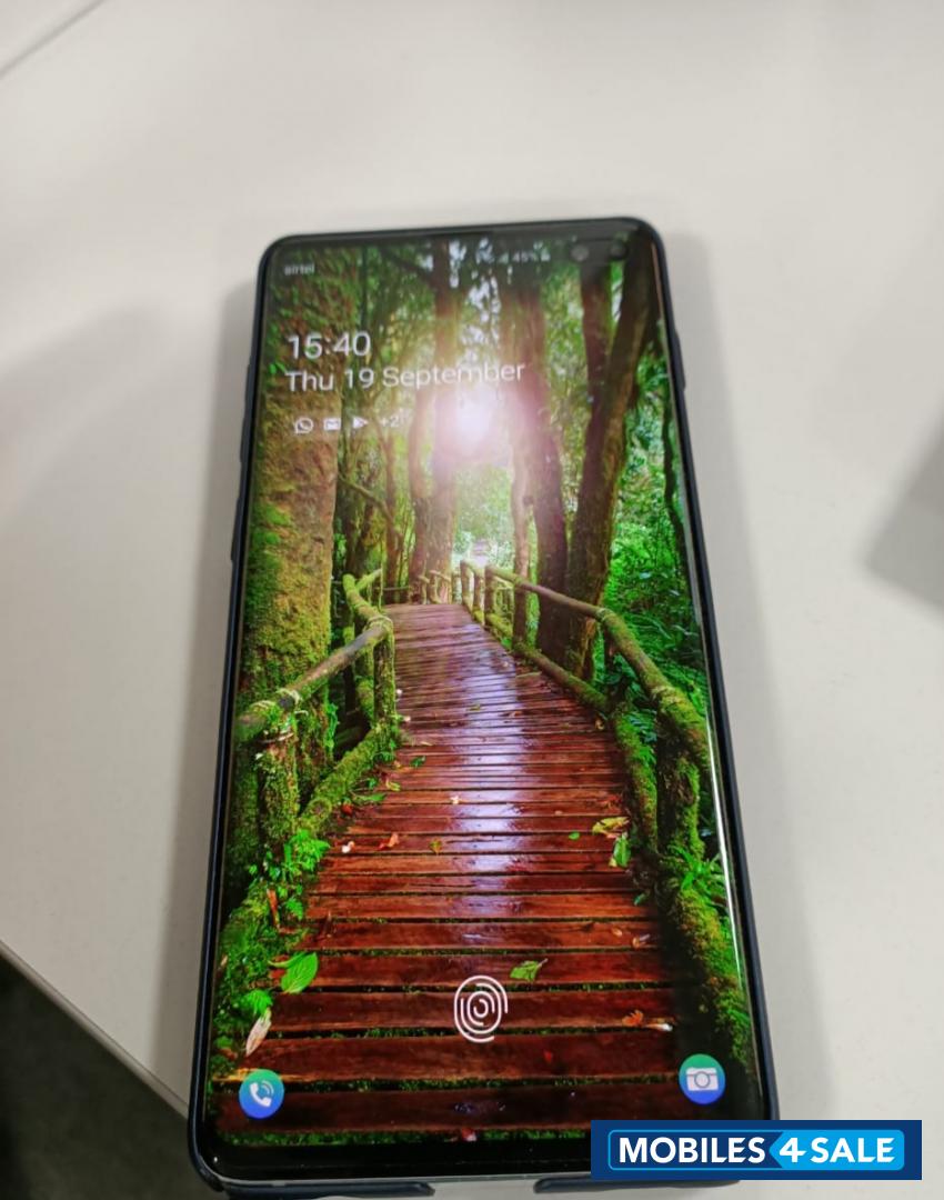 Samsung  Galaxy S10 plus