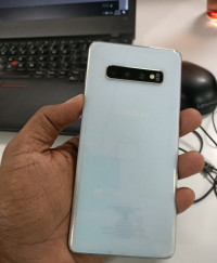 Samsung  Galaxy S10 plus