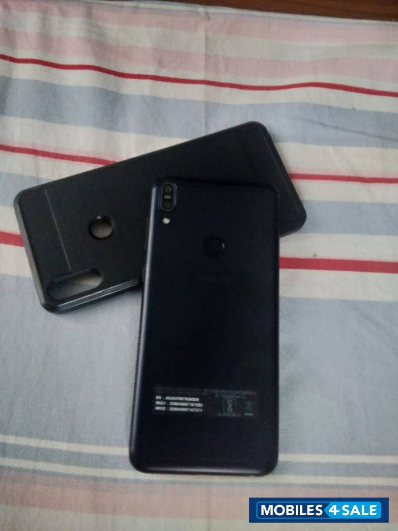 Blue Asus  Zenfone max pro m1