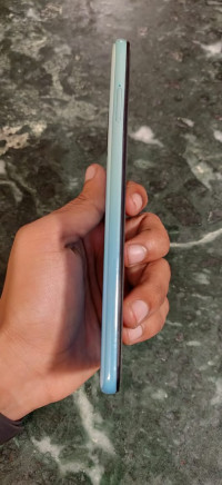 Blue Samsung  Galaxy m40