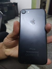 Apple  IPhone 7