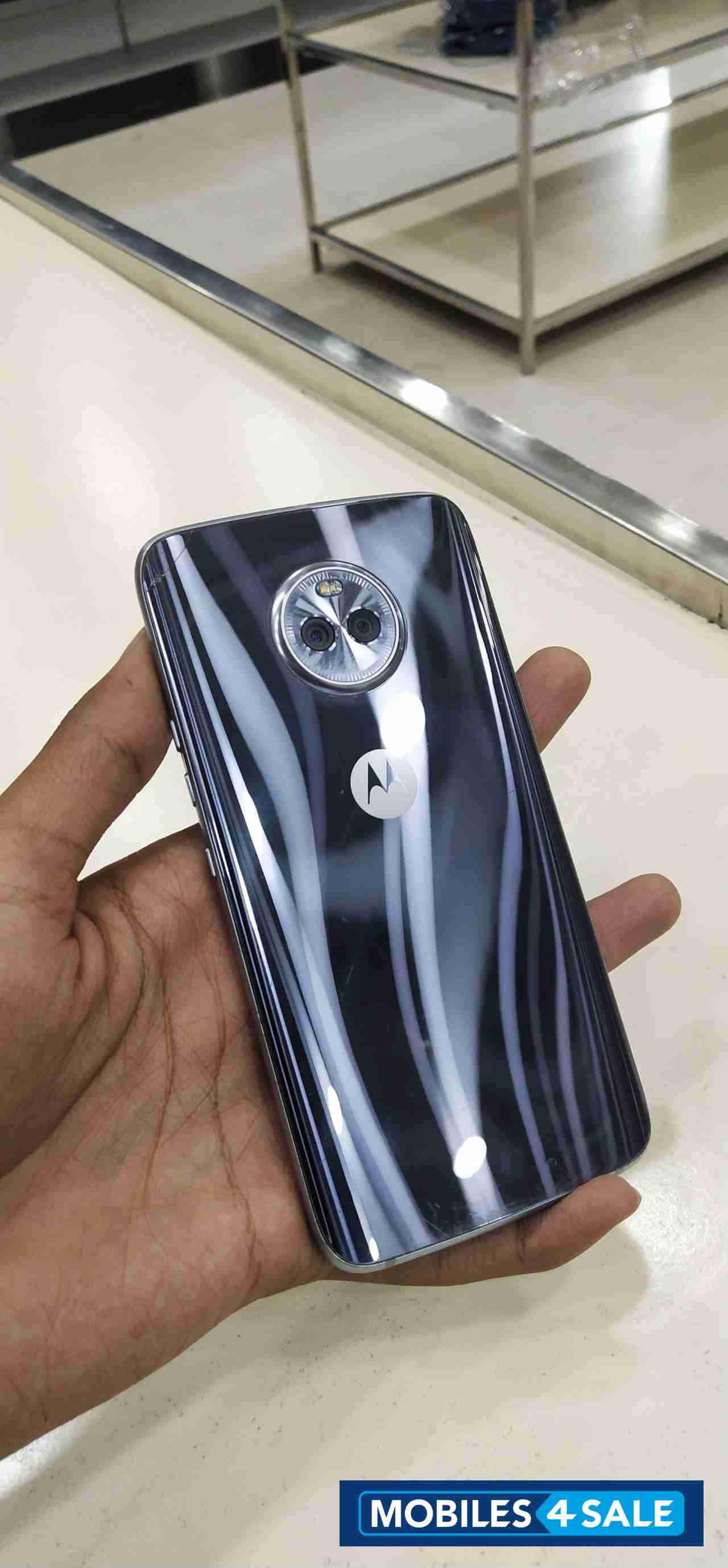 Amazon  Moto x4