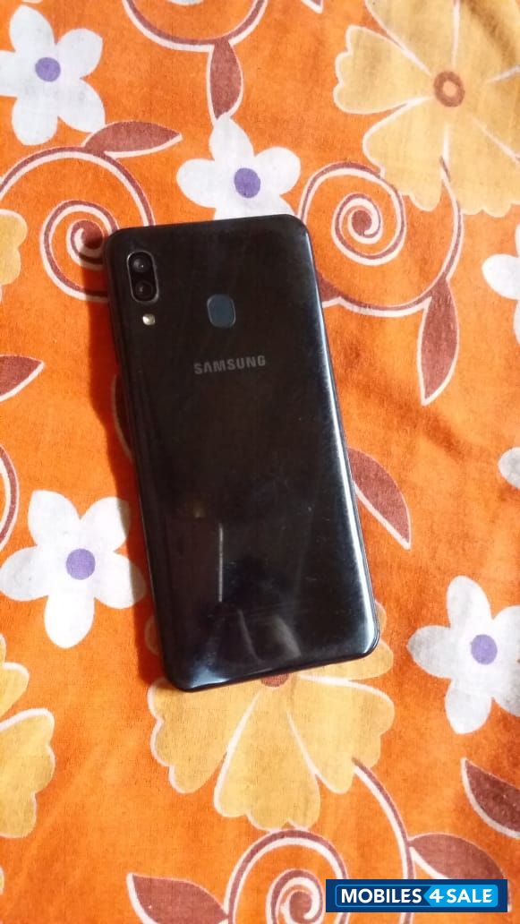 Samsung  A30