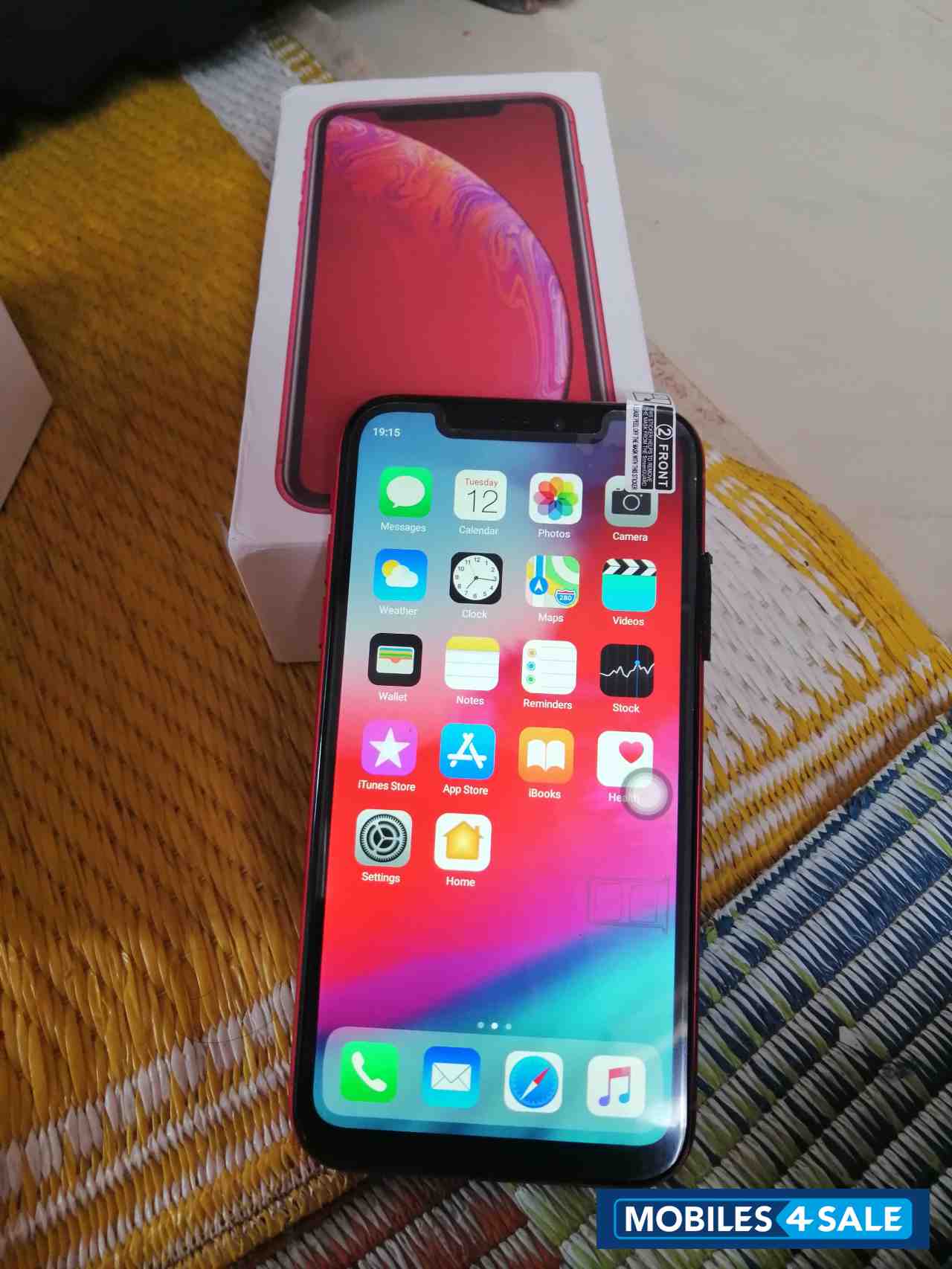 Apple  XR 256 gb