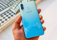 Samsung  Galaxy m40