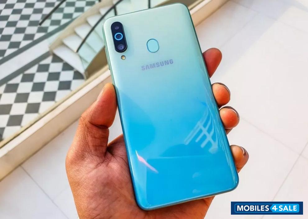 Samsung  Galaxy m40