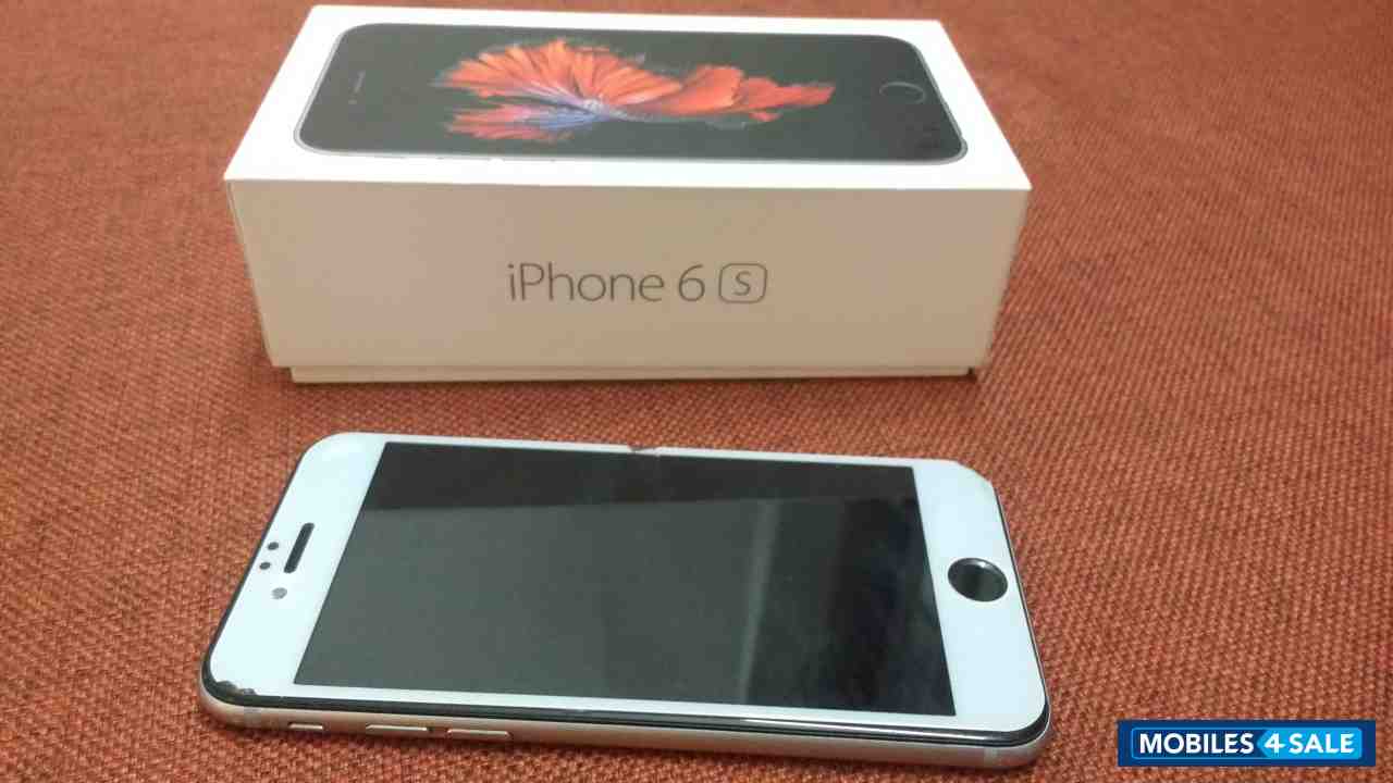 Apple  iPhone 6s 64gb silver