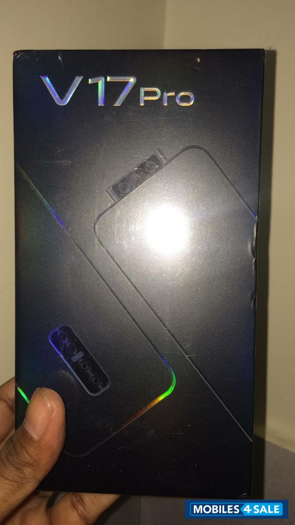 Black Vivo  Vivo v17 pro