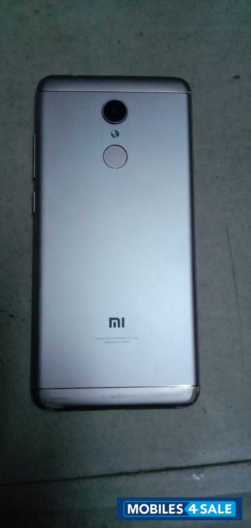 Xiaomi  Mi 5