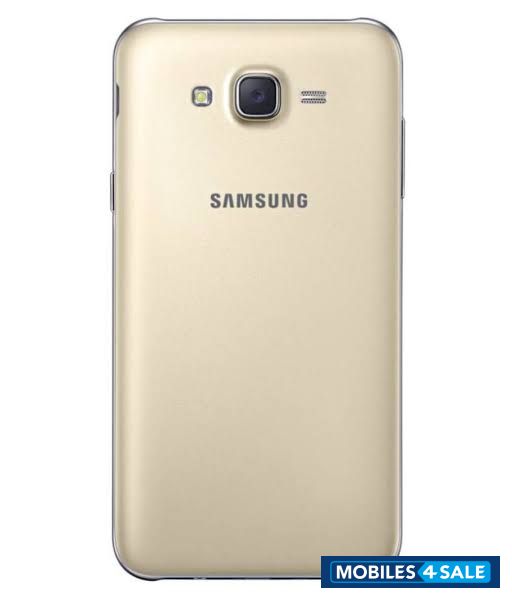 Samsung  J7