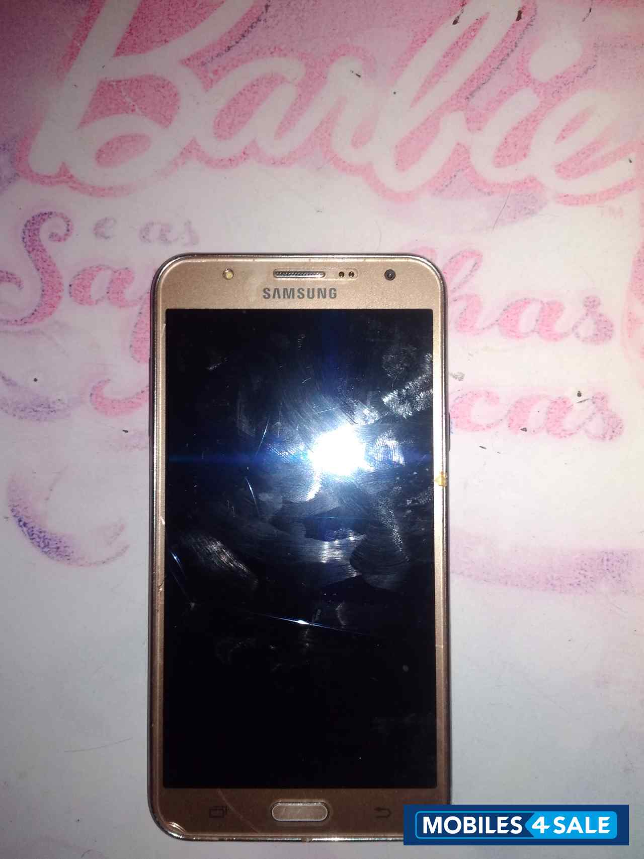 Samsung  Galaxy j7