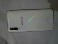 Samsung  galaxy A 50