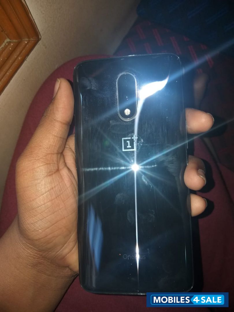 OnePlus  7