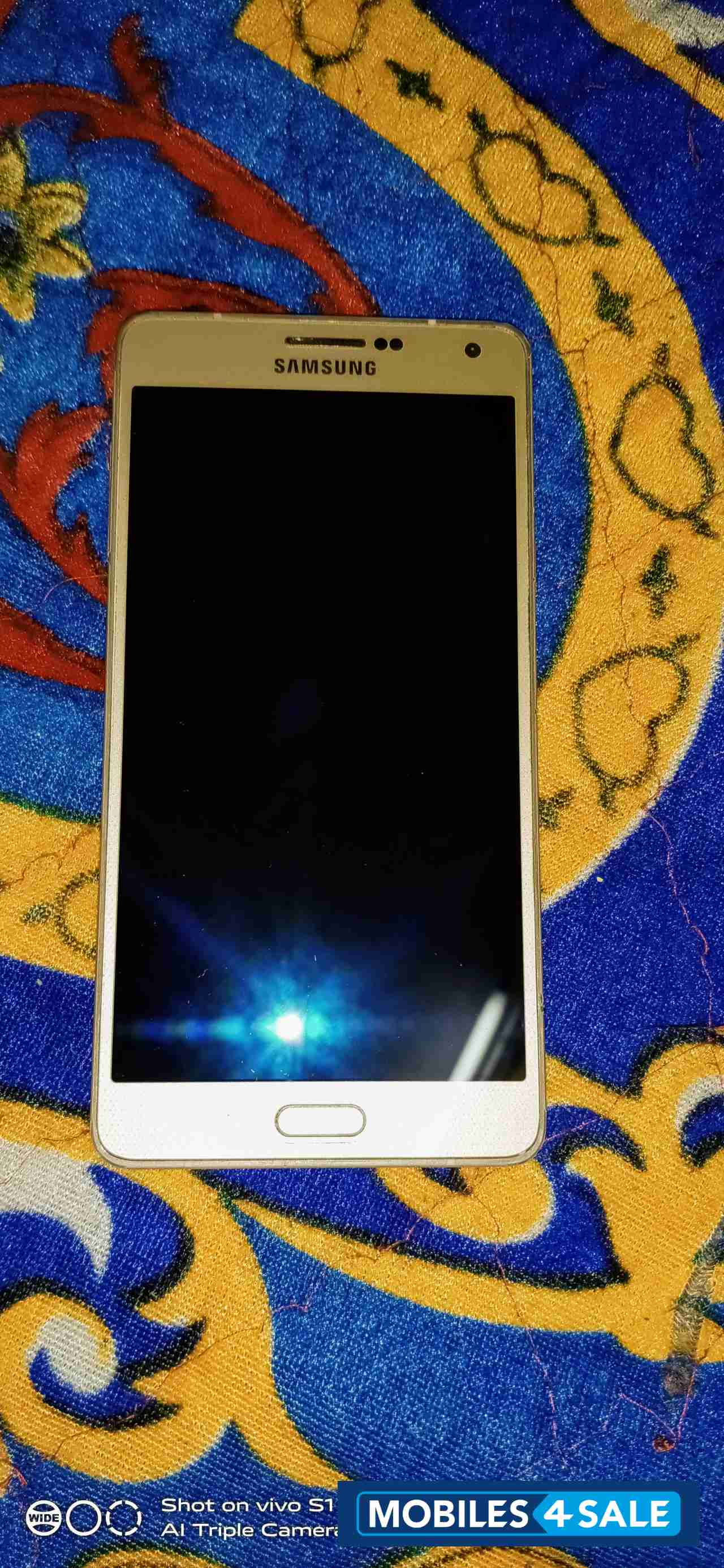 Samsung  Galaxy a7