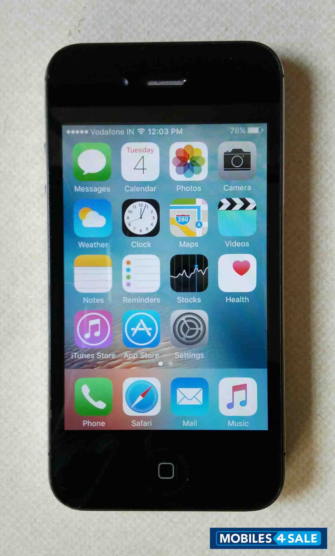 Apple  iPhone 4S 64gb