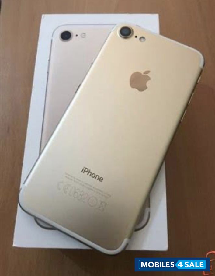 Gold Apple iPhone 7