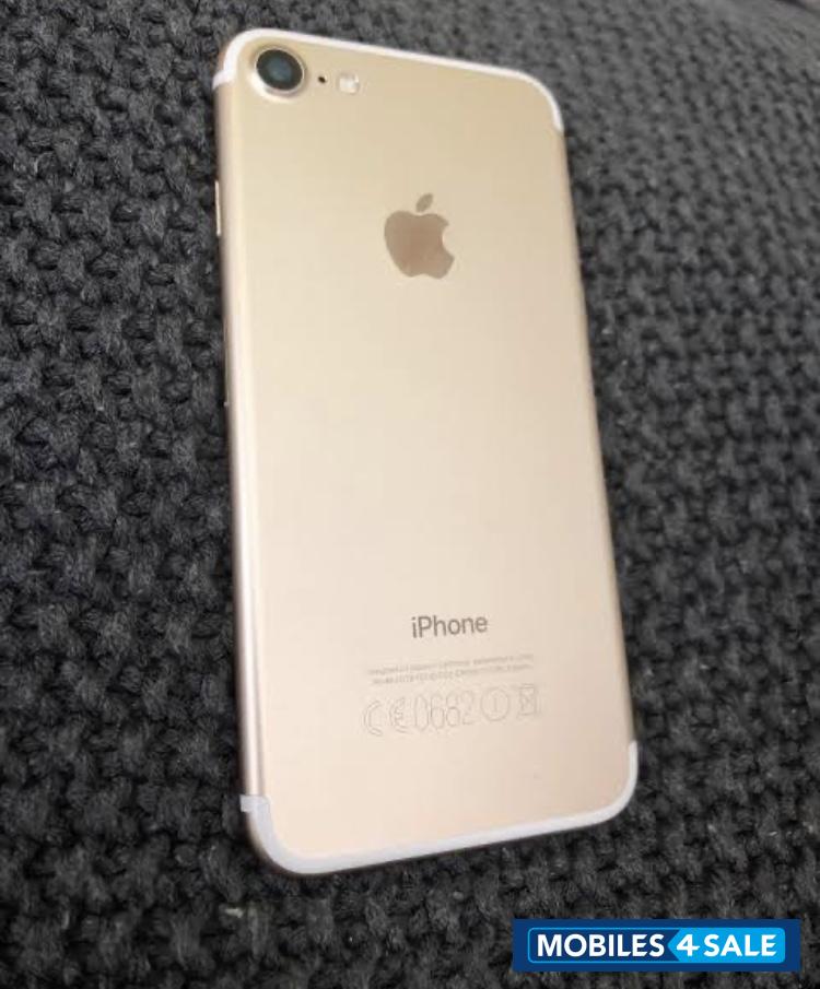 Gold Apple iPhone 7