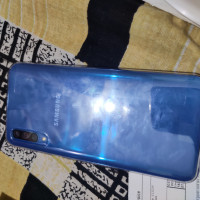 Samsung  Galaxy a50