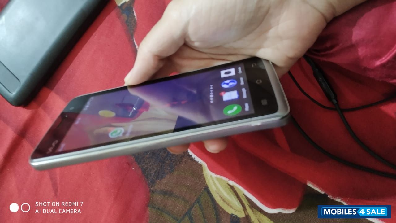 Vivo  Y21L