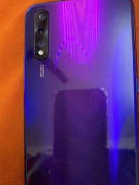 Vivo  z1x